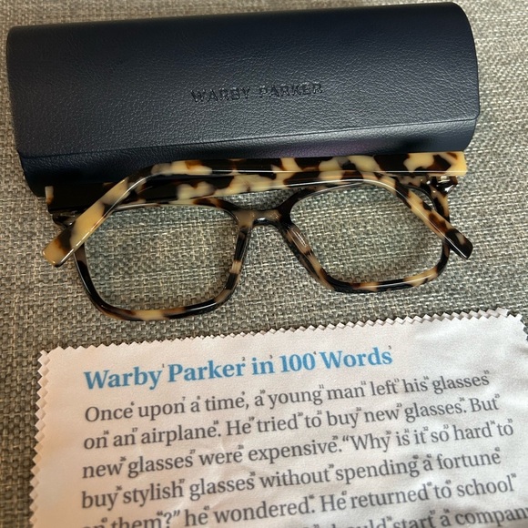 Warby Parker Eyeglasses Hughes W in Marzipan Tortoise Square Frame Only - Picture 3 of 12